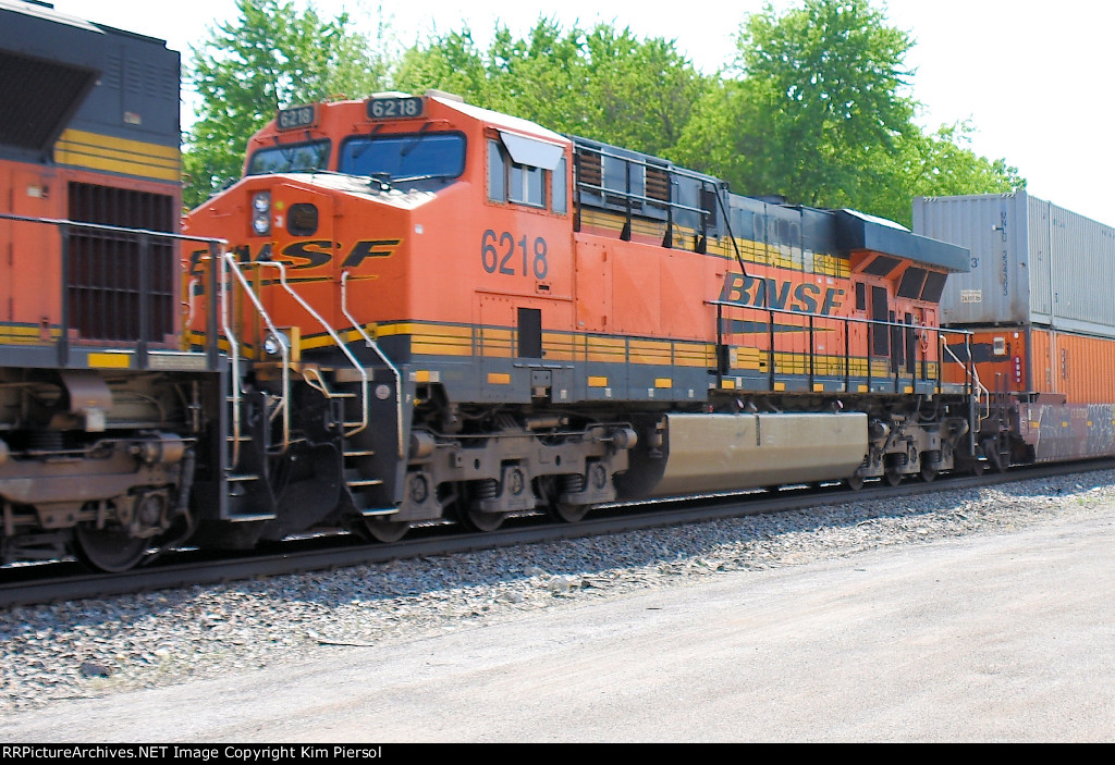 BNSF 6218 Pusher